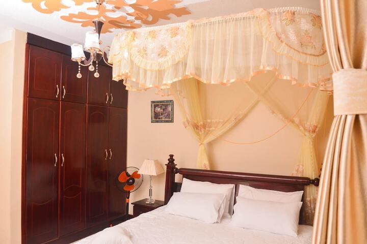 Room 8 of 51