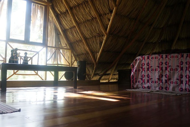 Room 4 of 64