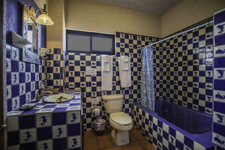 Room 34 of 85