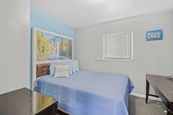 Room 6 of 26
