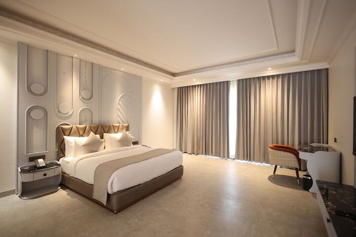 Room 20 of 43