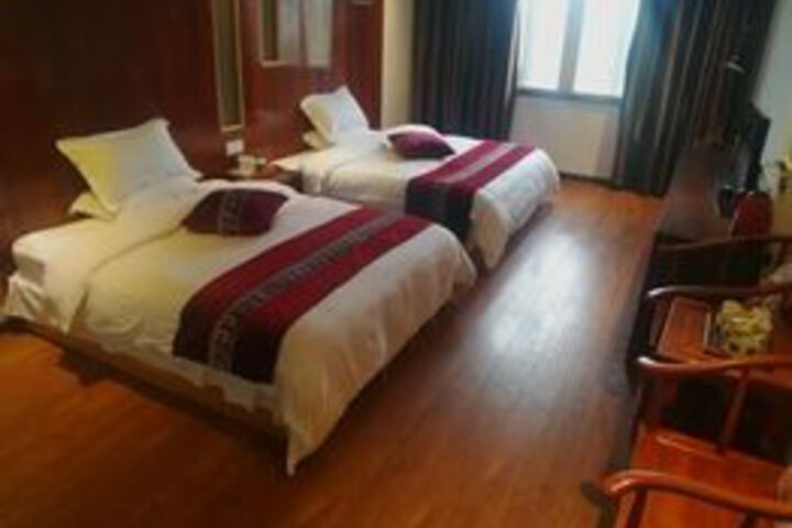 Room 17 of 39