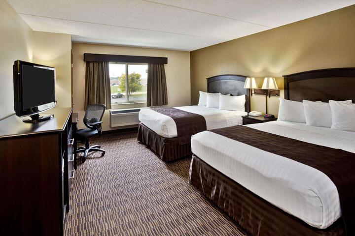1 King Bed (26 of 32)