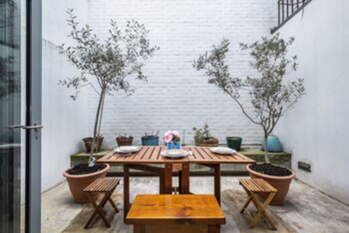 Terrace/Patio 26 of 27