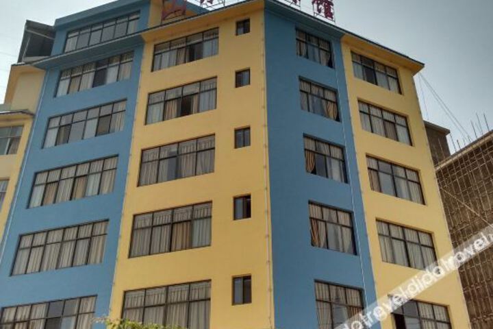 Hotel 4 of 6