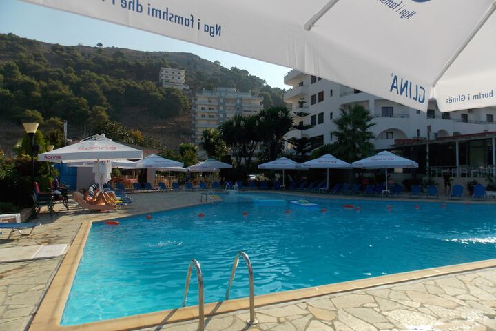 Hotel with Pool