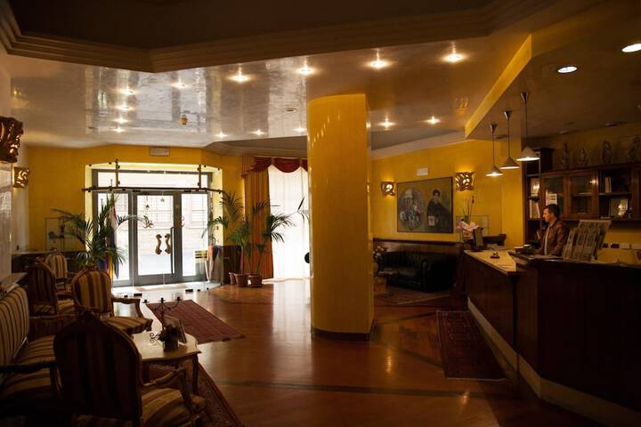 Hotel Interior 5 of 39