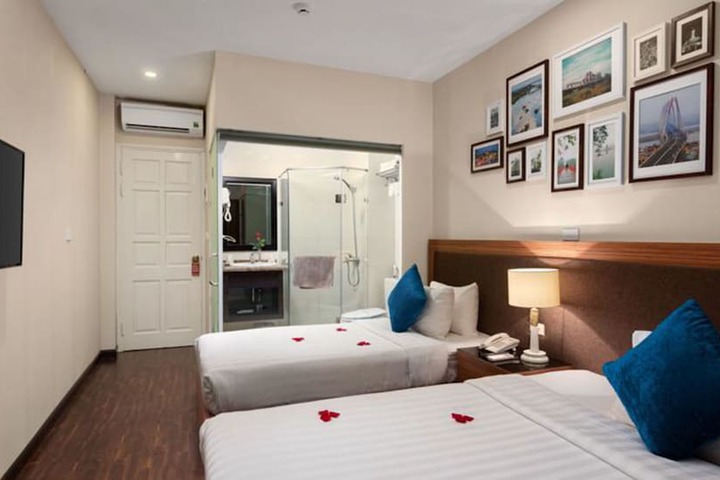 Room 18 of 57