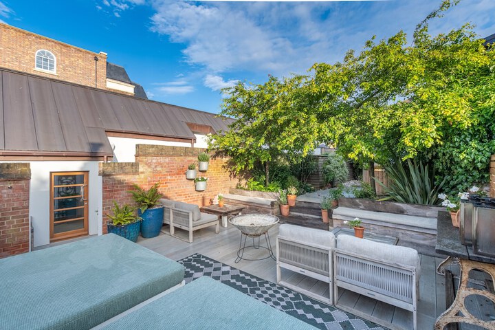 Terrace/Patio 21 of 61