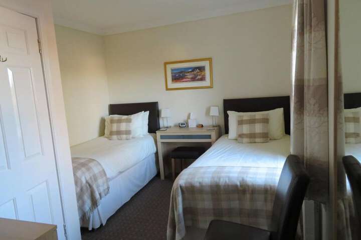 Room 3 of 19