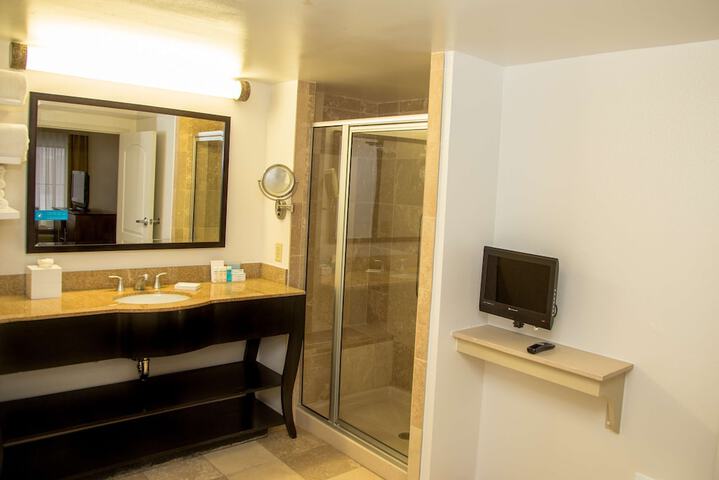 Bathroom shower