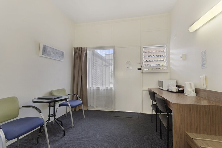 Room 5 of 49
