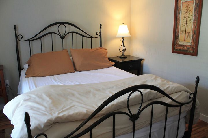 Room 2 of 55