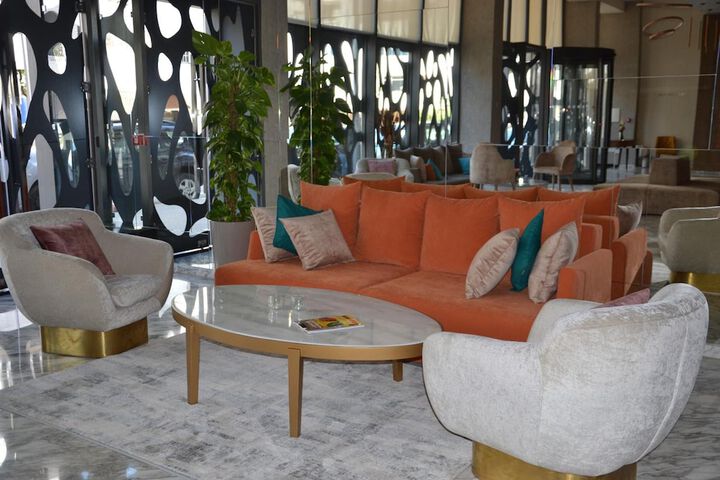 Hotel Interior 3 of 37