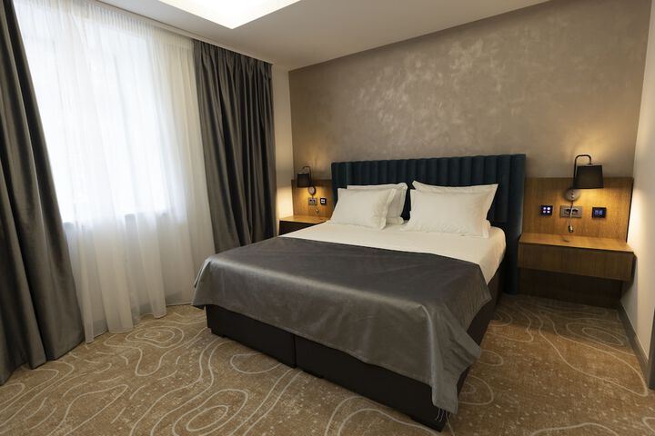 Room 9 of 57