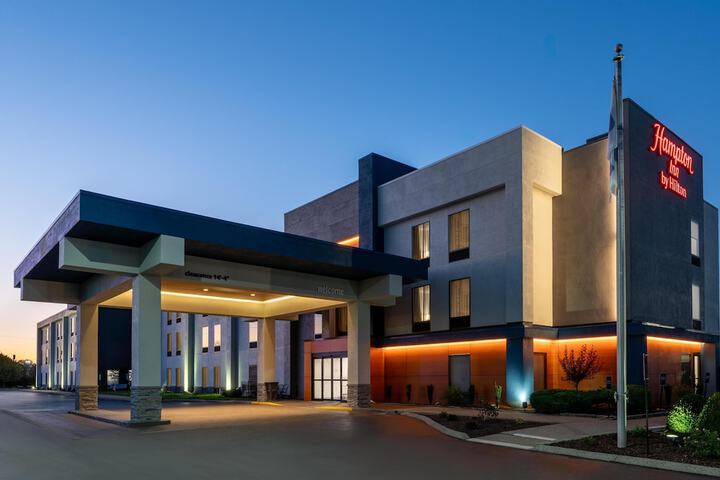 Hotel 42 of 42