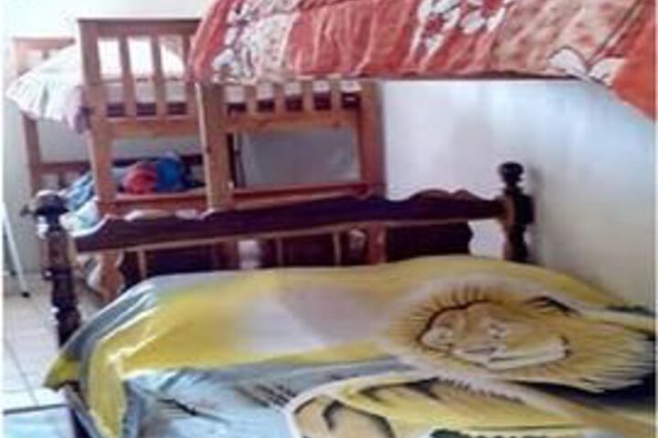 Room 12 of 18