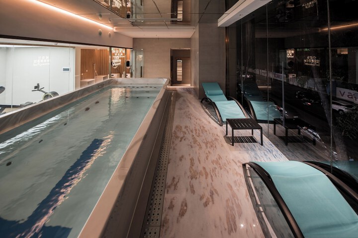 Pool 13 of 13
