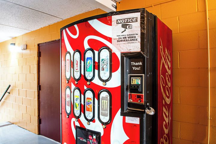 Vending machine