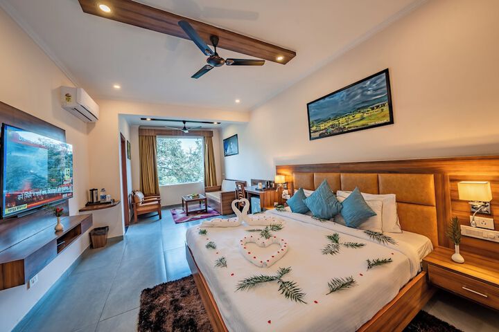 Room 5 of 30