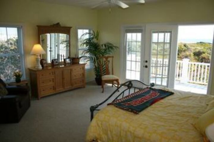 Room 7 of 13