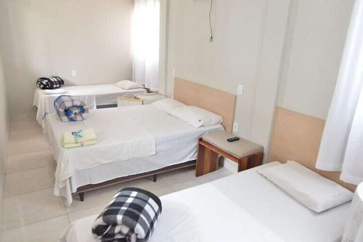 Room 11 of 27