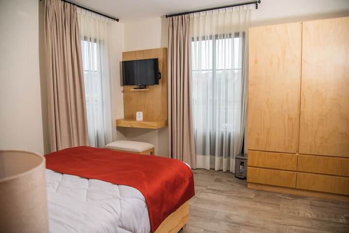 Room 44 of 96
