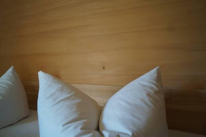 Room 14 of 48