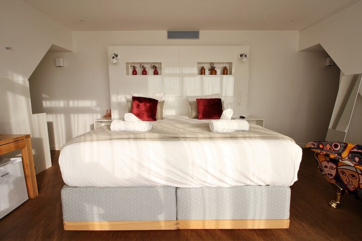 Room 37 of 105