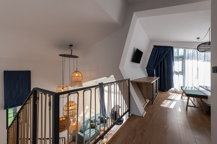 Room 26 of 72