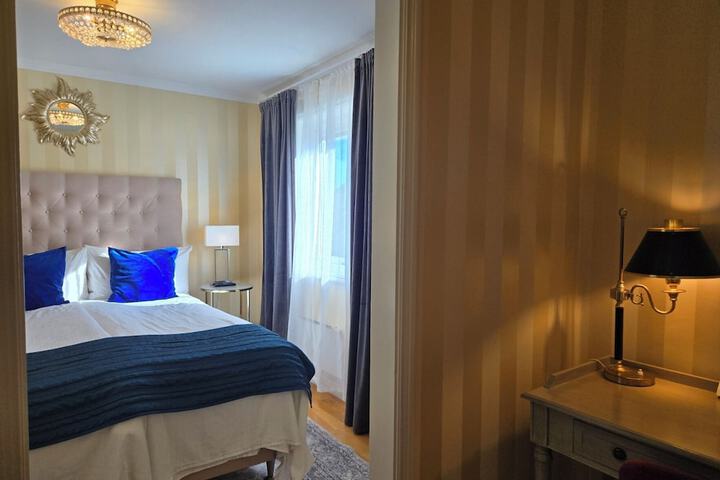 Room 70 of 334