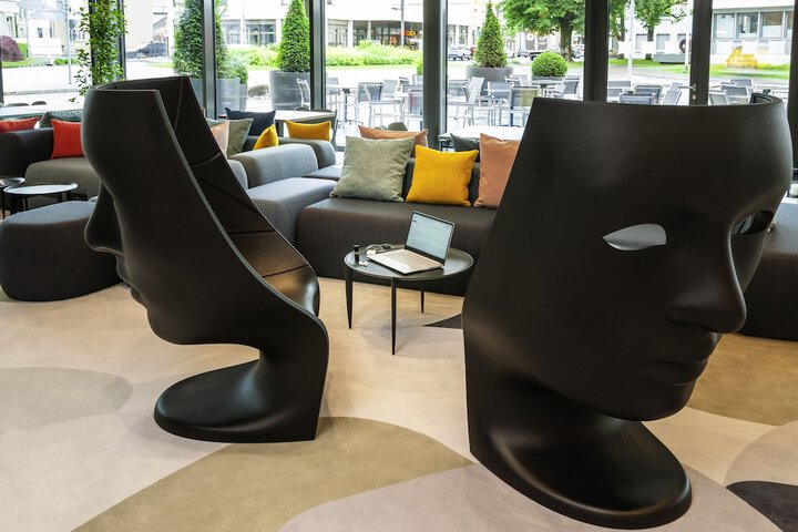 Lobby sitting area