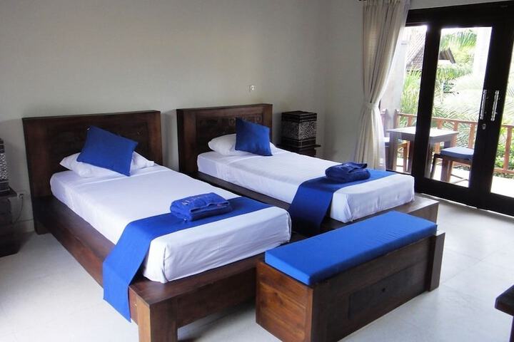 Room 3 of 36