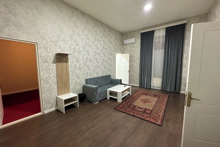 Room 44 of 78