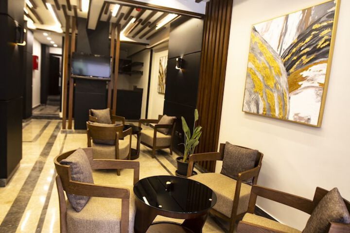 Hotel Interior 5 of 27