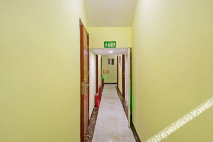 Hotel Interior 8 of 15