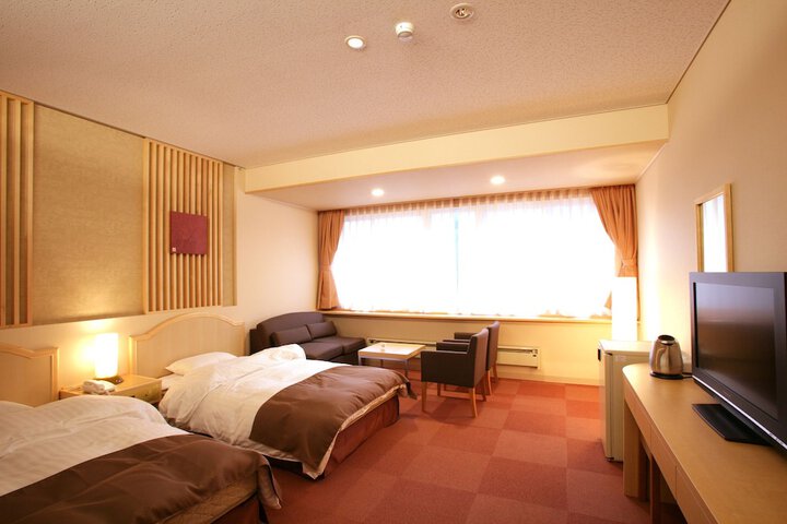 Room 8 of 52