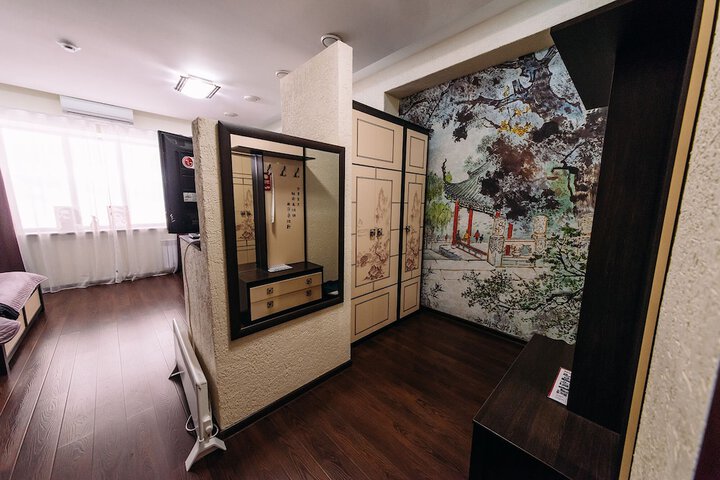 Room 25 of 47