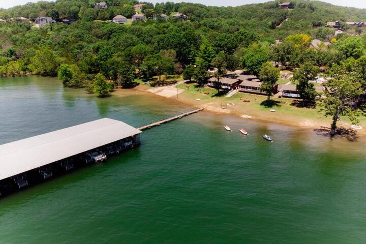 Image of Happy Hollow Resort