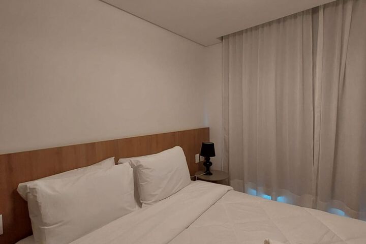 Room 46 of 76