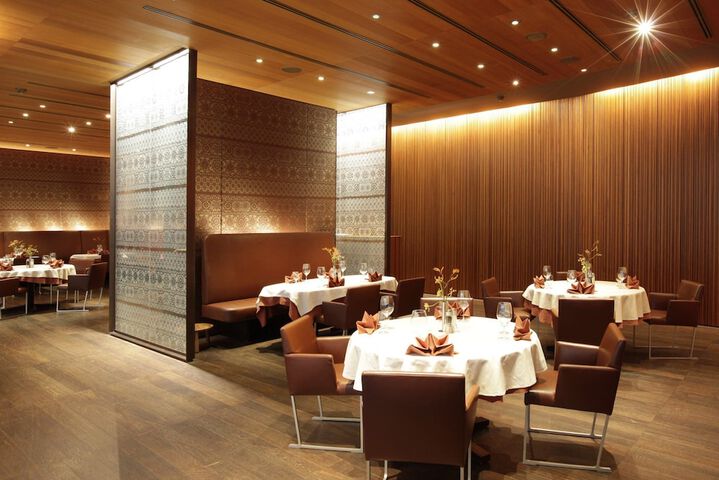 Dining 113 of 136