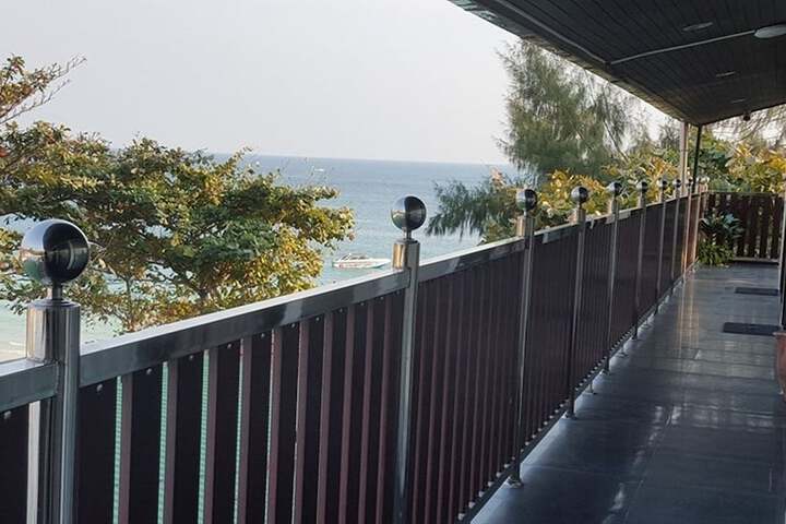 Terrace/Patio 30 of 36