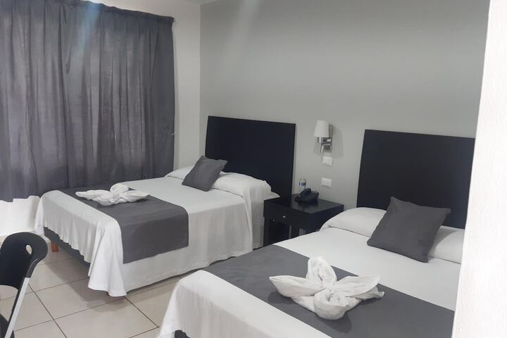 Room 18 of 36