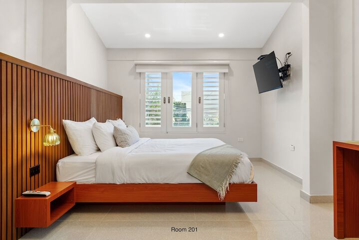 Room 51 of 123