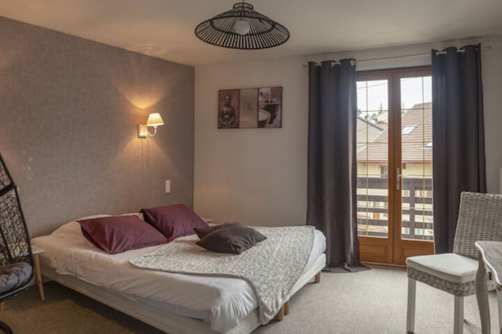 Room 8 of 23