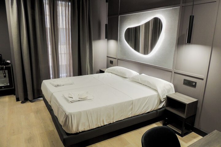 Room 7 of 51