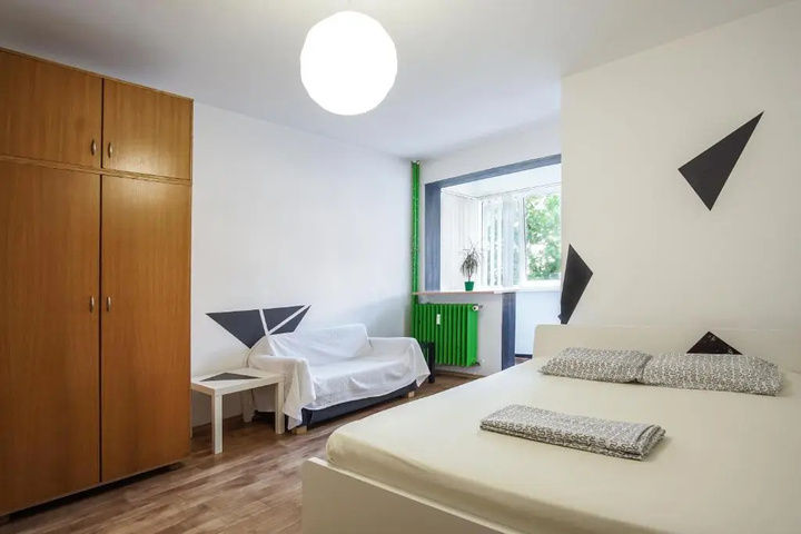Room 3 of 14