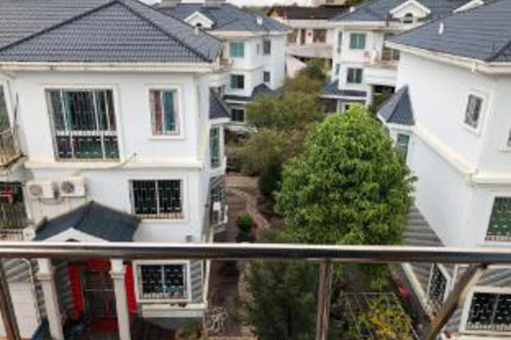 Mengshan Hotel