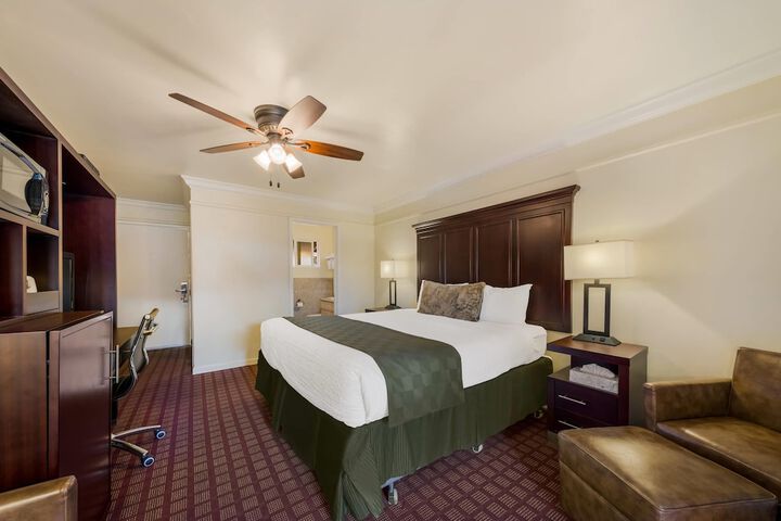 Room 29 of 54