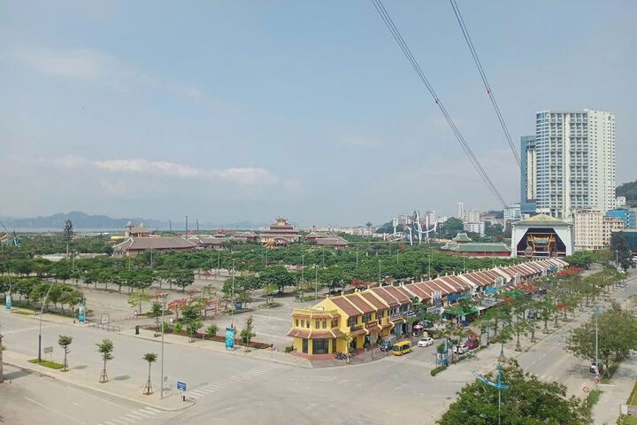 Room 12 of 14